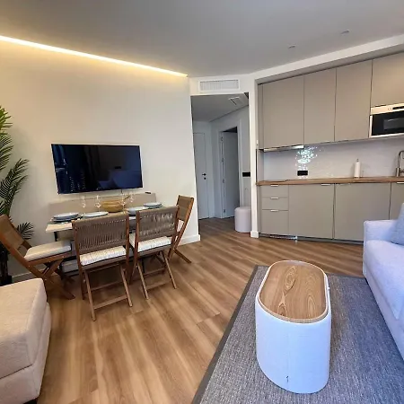 Luxury One Bed & Pool Apartment Estepona